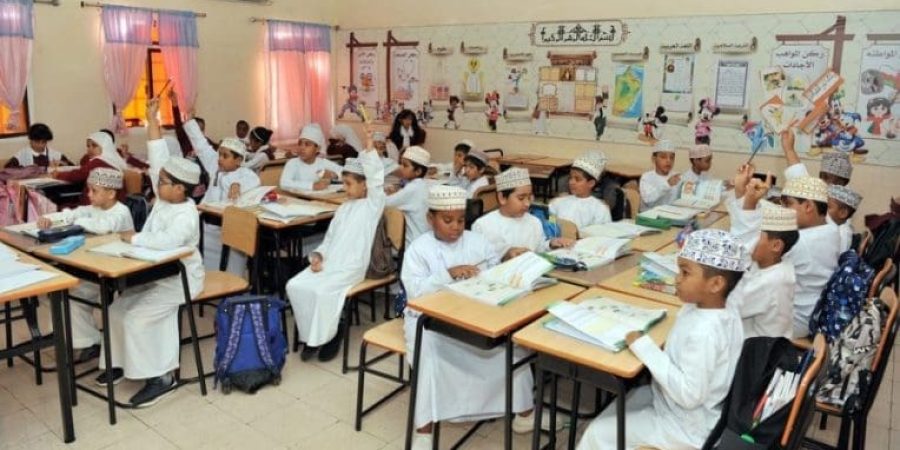 غدًا.. تعليق العمل في المدارس محافظات سلطنة عُمان