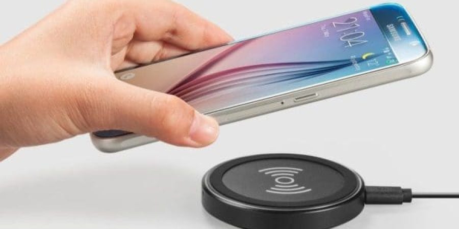 4x3-anker-powerpoint-qi-wireless-charger