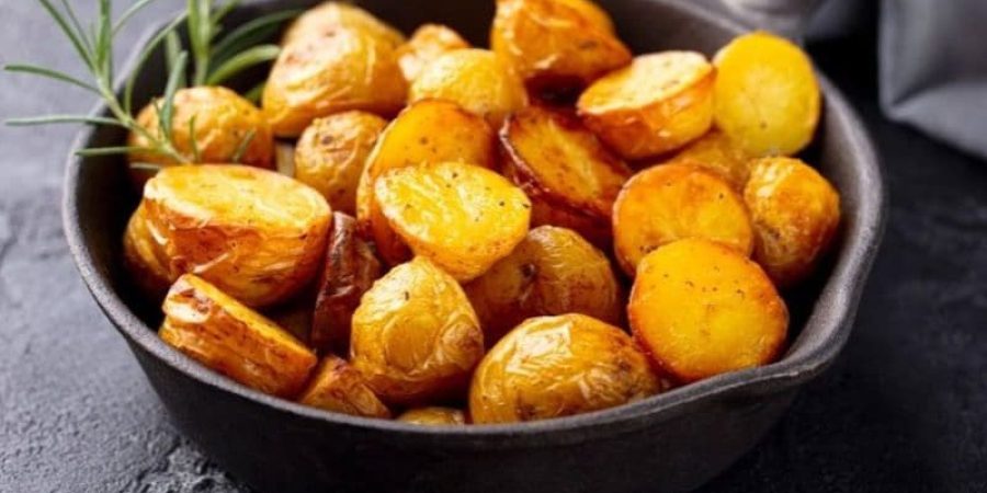 البطاطا من أكثر الأطعمة التي تحتوي على نسبة عالية من البوتاسيوم