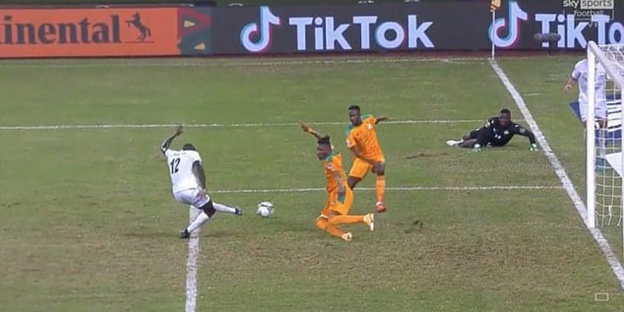 سيراليون تقتنص هدف التعادل بحطأ من حارس ساحل العاح