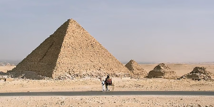 ثالث أكبر أهرامات الجيزة
