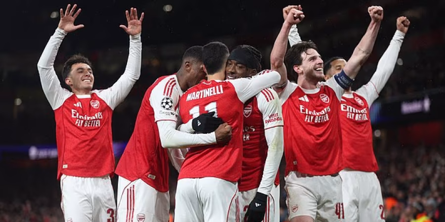 فرحة لاعبي المدفعجية بالفوز