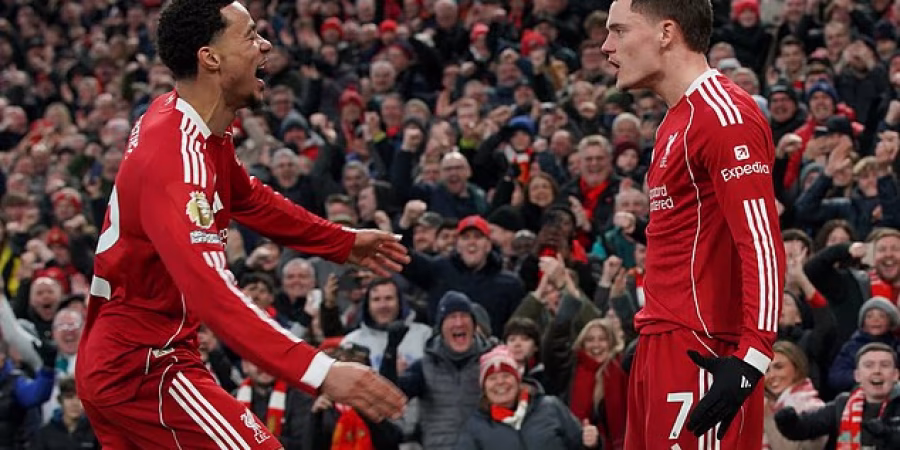 فرحة نجوم الريدز بالهدف الثاني