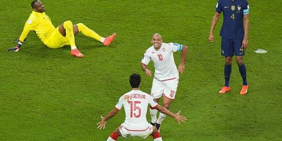 فرحة وهبي الخزري بالهدف