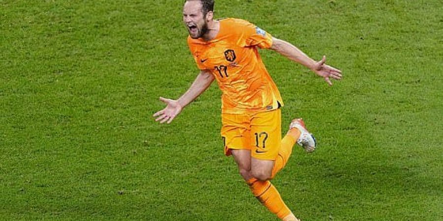 فرحة دالي بليند بعد تسجيل الهدف الثاني