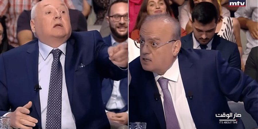 من اليمين، الوزير السابق وئام وهاب والإعلامي سيمون أبو فاضل