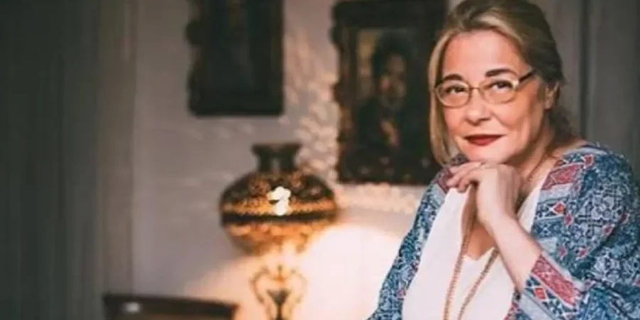 الفنانة المصرية الراحلة مها أبو عوف