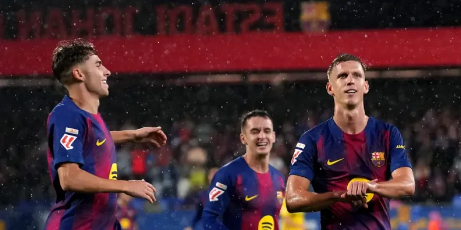 فرحة لاعبي برشلونة بالفوز