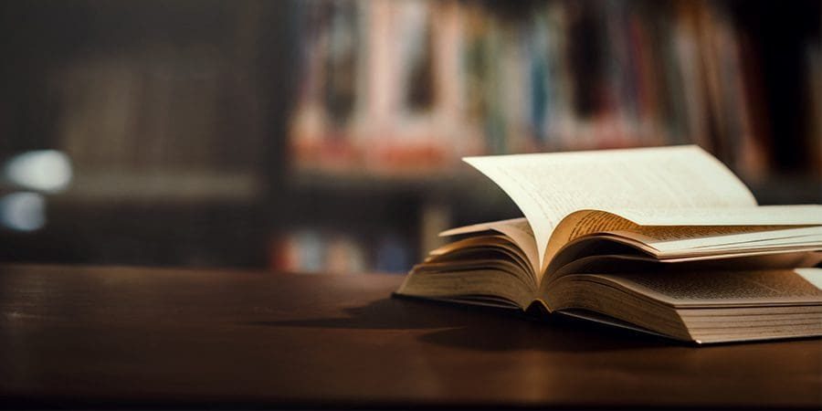 الكتاب الورقي | تعبيرية