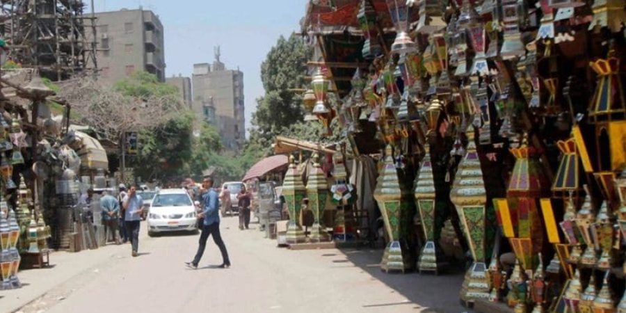 محلات تعرض فوانيس رمضان بأحياء القاهرة