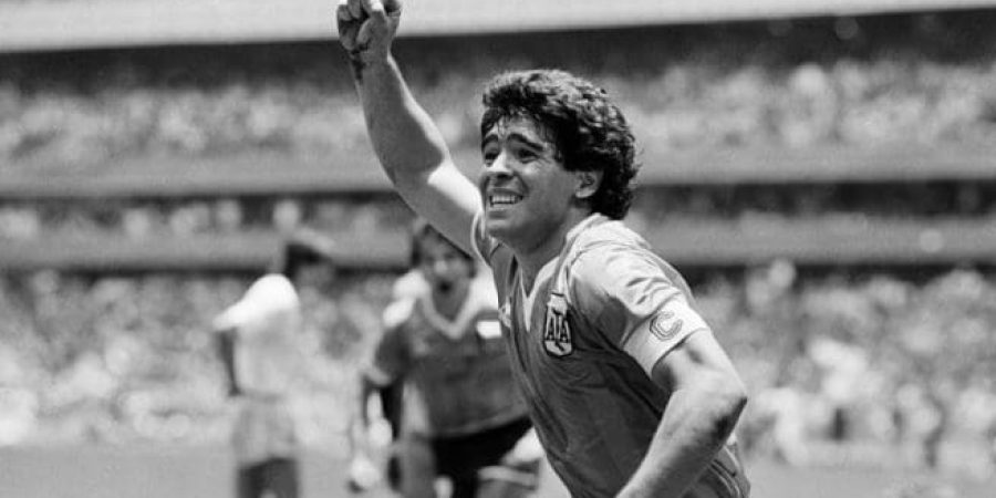 36103804-8986821-It_was_Maradona_himself_who_described_that_goal_against_England_-a-10_1606324938686 36103804-8986821-It_was_Maradona_himself_who_described_that_goal_against_England_-a-10_1606324938686