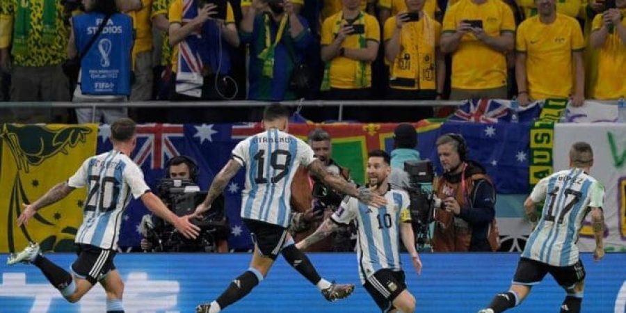 فرحة نجوم الأرجنتين بهدف ميسي