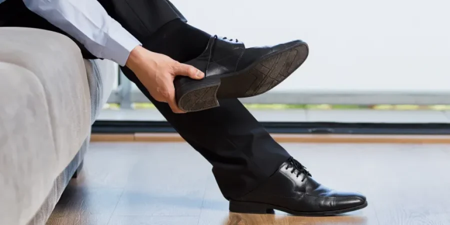 الحذاء، تعبرية