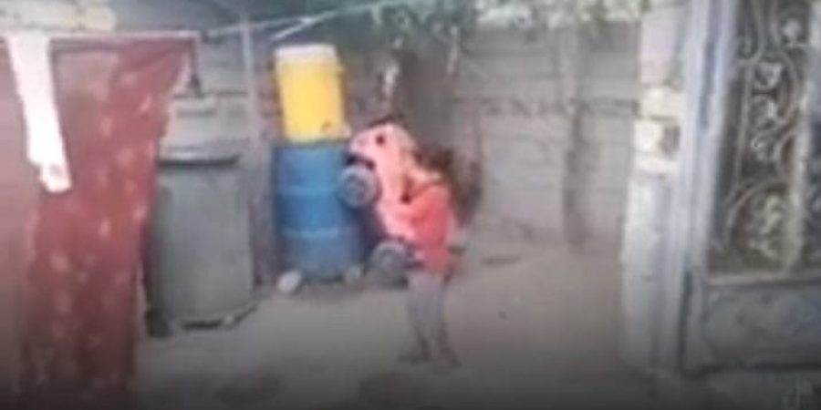 مقطع من الفيديو