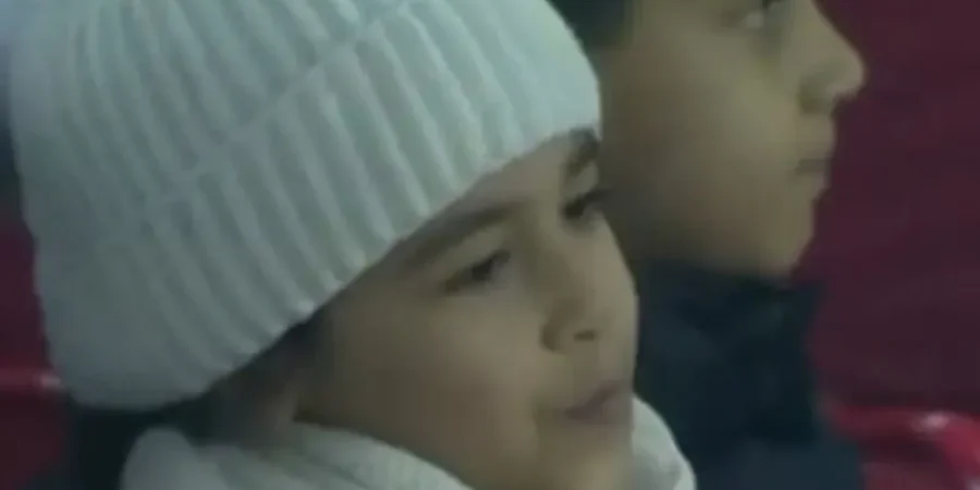 الطفلة الجزائرية