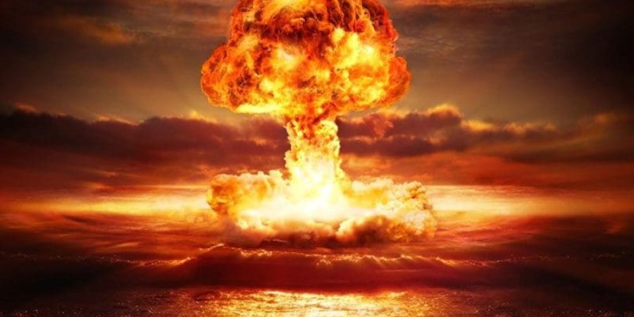 السياسيون الروس يلوحون باستخدام السلاح النووي والأميركيون يلوحون بالرد (غيتي)