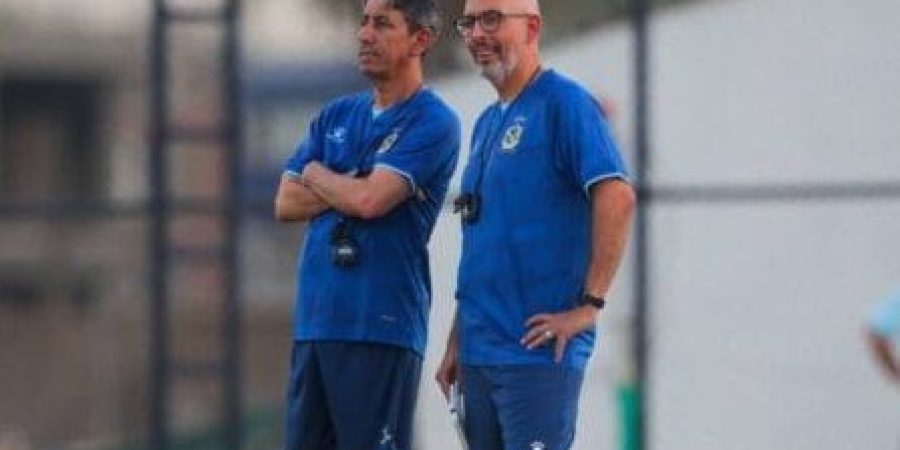 رشيد جابر يباشر مهامه ويقود تدريبات القوة الجوية العراقي