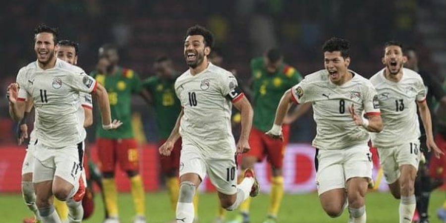فرحة لاعبي مصر بعد انتهاء ركلات الجزاء الترجيحية لصالحهم