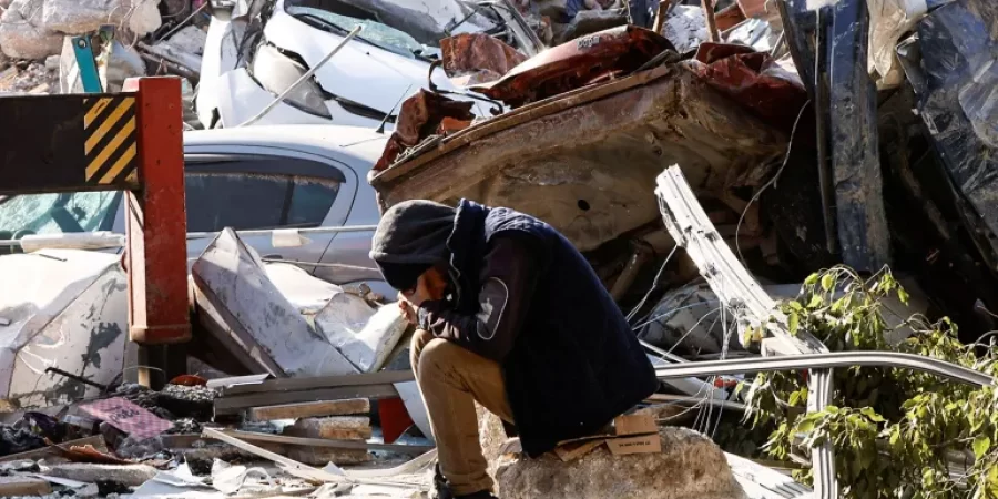 مئات الآلاف دون مأوى في أجواء برد قارس ونقص بالمعونات وتحذيرات دولية من كارثة صحية