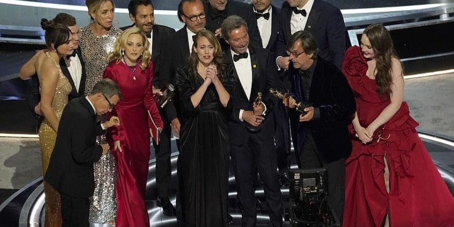 عاد حفل توزيع جوائز الأوسكار إلى منزله المعتاد بعد حفل تم تعديله العام الماضي بسبب جائحة كوفيد-19