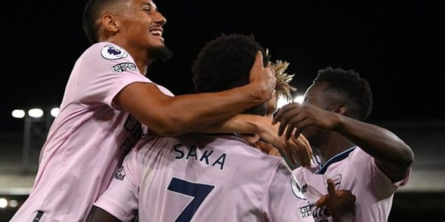 فرحة لاعبي آرسنال بالهدف الأول