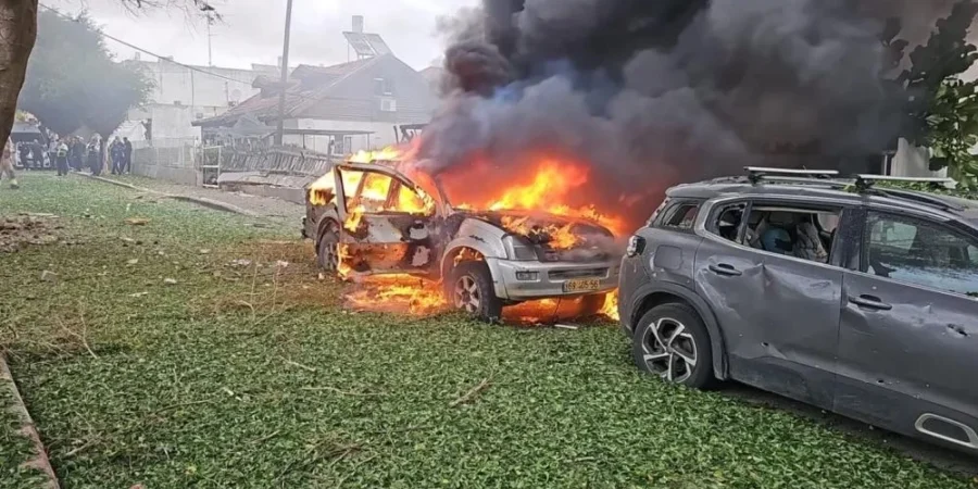 6484601.jpg حرائق ودمار في تل أبيب