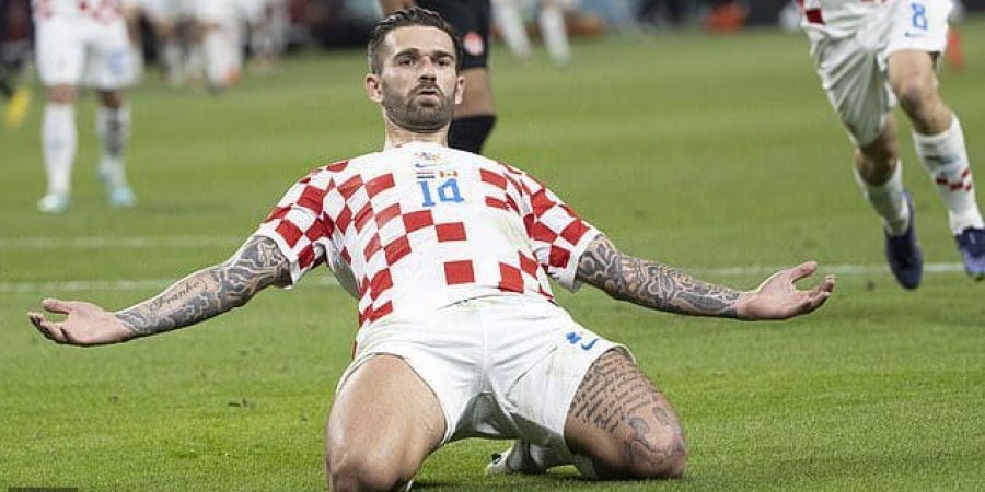 فرحة ماركو ليفايا بالهدف الثالث