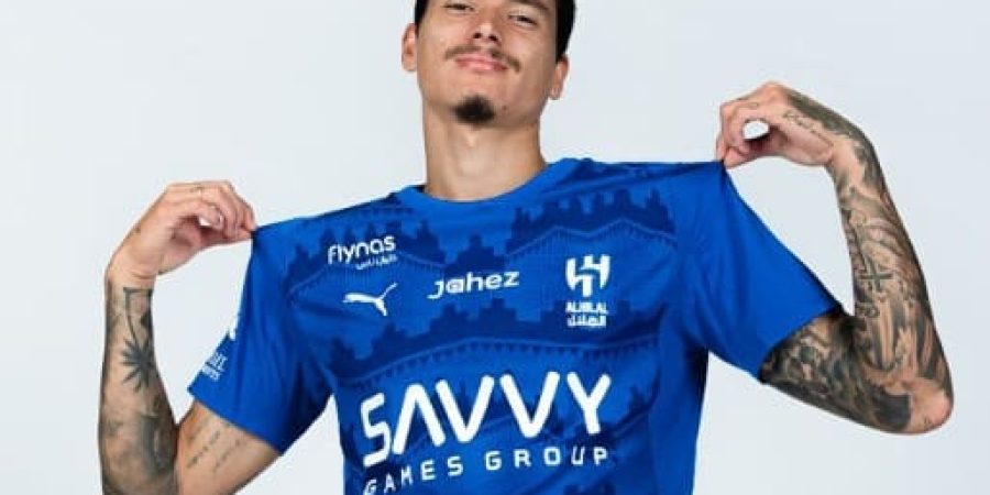 الهلال السعودي يعلن ضم مهاجم ليفربول نونيز
