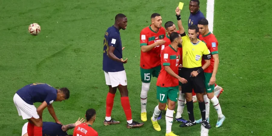 حكم مباراة فرنسا والمغرب