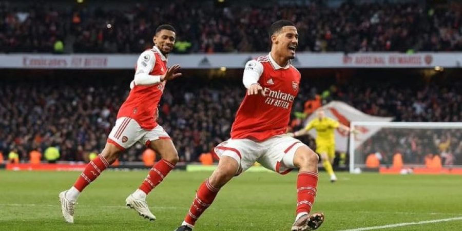 آرسنال بورنموث فرحة لاعبي آرسنال بالهدف الثالث