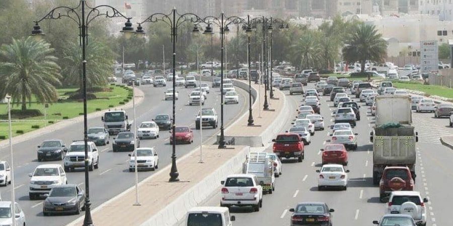 المركبات في سلطنة عمان