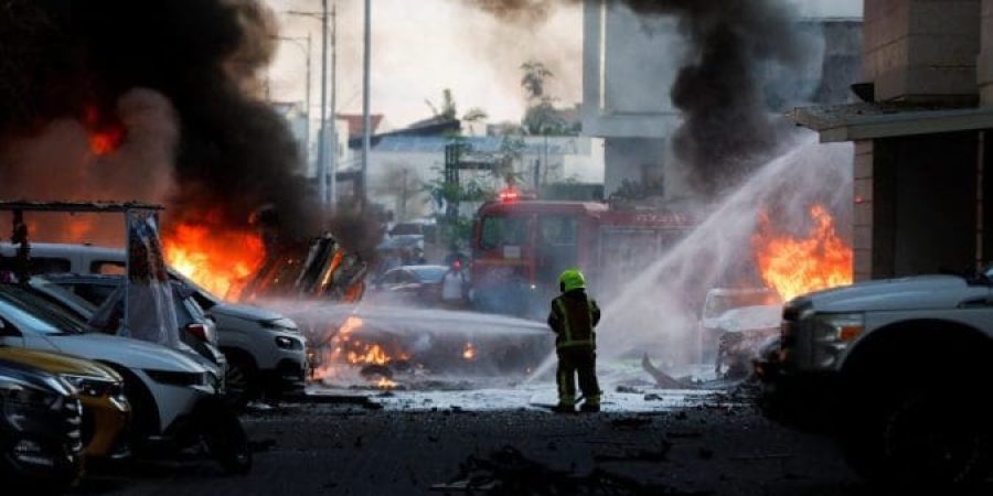 قال الاحتلال إن القتال ما زال مستمراً في 22 موقعاً داخل إسرائيل