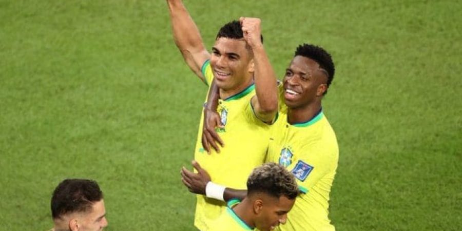 فرحة كاسيميرو بهدف الفوز