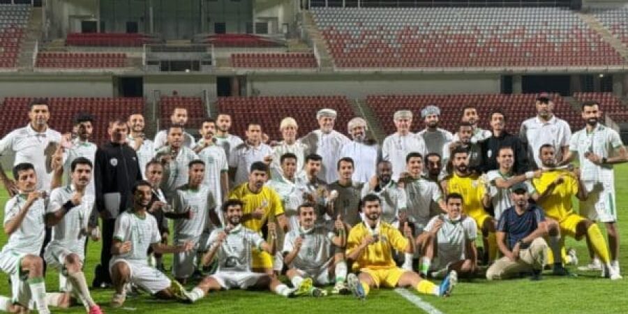 فرحة نادي سمائل بالصعود