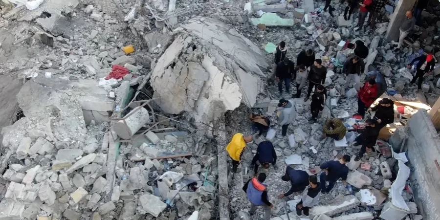 مشاهد جوية تظهر حجم الدمار الكبير الذي لحق بمدينة رفح