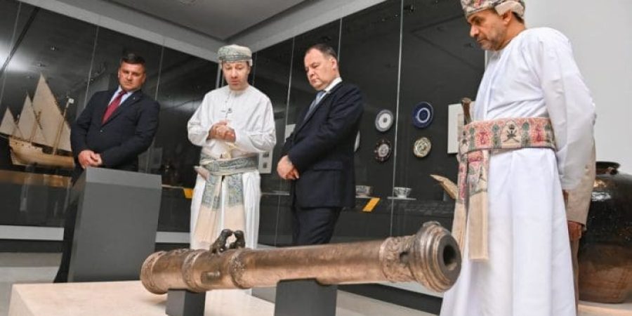 رئيس الوزراء البيلاروسي يزور المتحف الوطني ودار الأوبرا السُّلطانية مسقط رئيس الوزراء البيلاروسي يزور المتحف الوطني ودار الأوبرا السُّلطانية مسقط