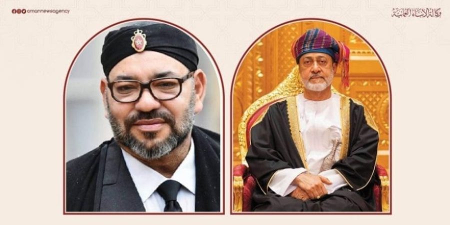 جلالة السلطان المعظم يهنئ ملك المغرب