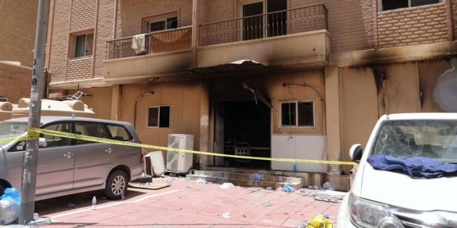 عشرات الوفيات في حريق بمبنى سكني في الكويت