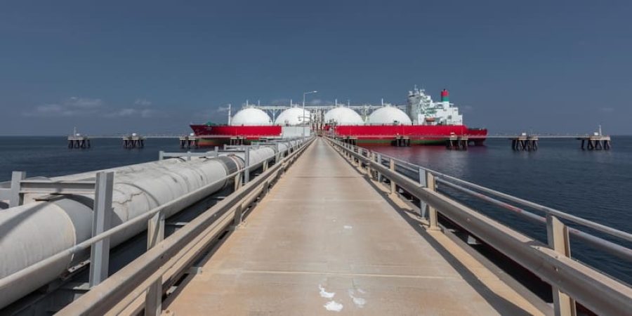 توقيع اتفاقية بيع نحو مليون طن متري سنويًّا من الغاز