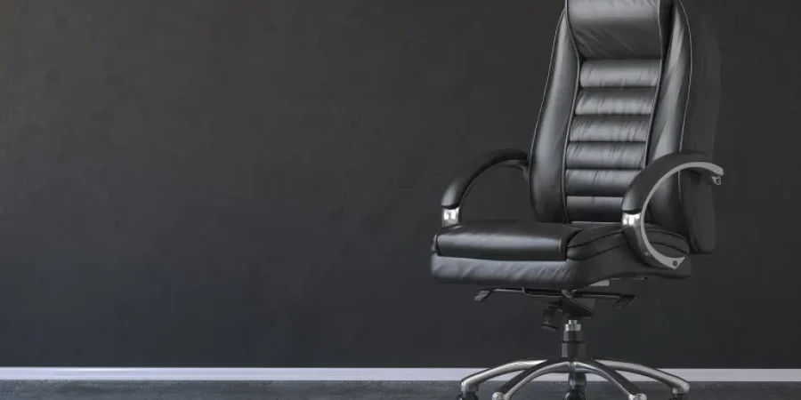 يرى الخبراء أن الكرسي المكتبي الديناميكي أداة ضرورية للحفاظ على صحة العمود الفقري وتعزيز الأداء العقلي في بيئات العمل