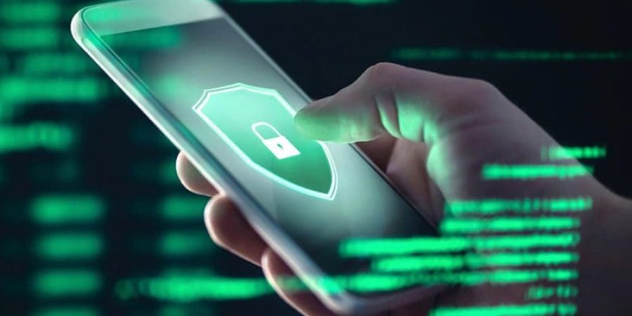 كلما قلَّ ارتباط حساب جوجل الخاص بك بالتطبيقات الخارجية، انخفضت احتمالية انكشاف بياناتك إلى المخترقين