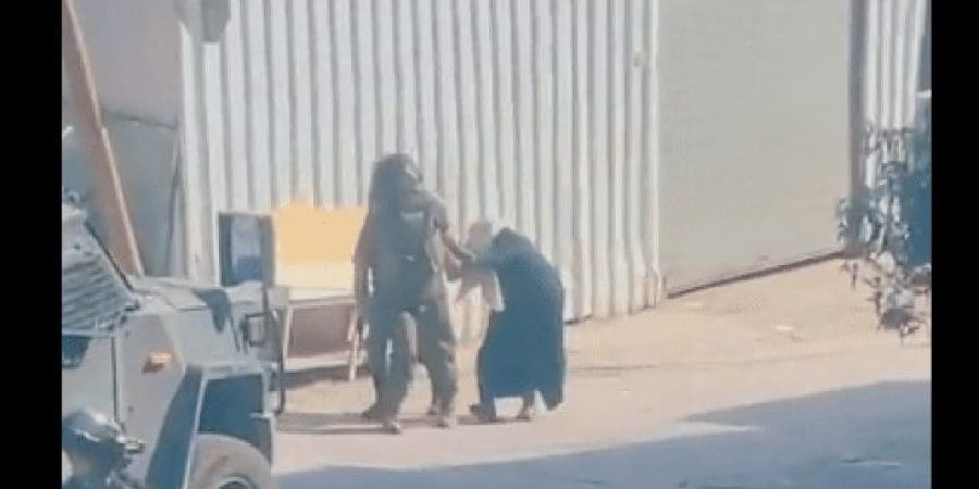 قوات الاحتلال تعتقل والدة شهيد مسنة