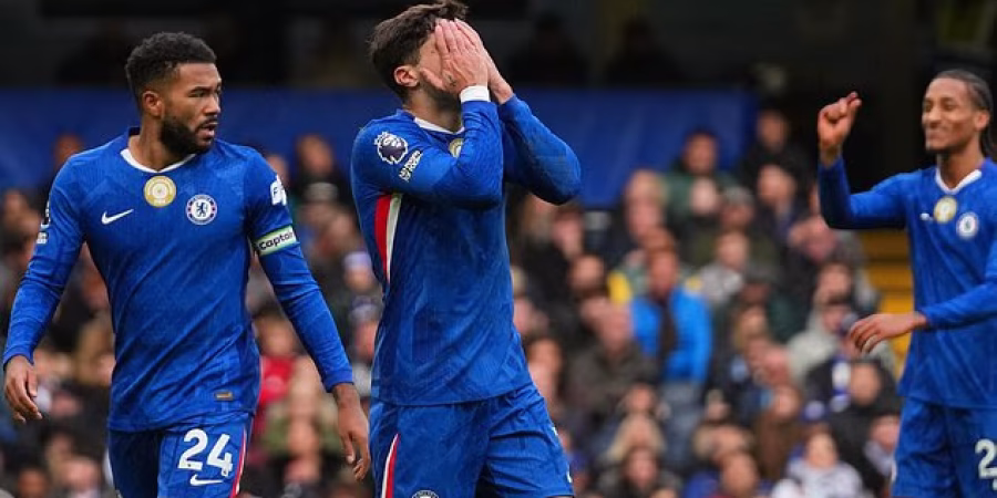 حسرة لاعبي تشيلسي بعد ضياع فرصة للتسجيل