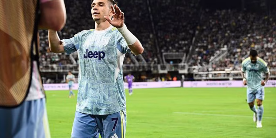 فرحة لاعب اليوفي بالهدف