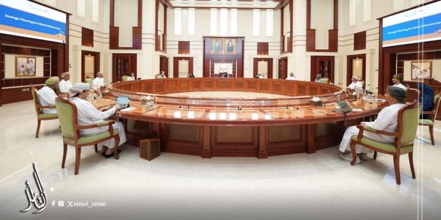 بحث مجالات التعاون التربوي بين سلطنة عُمان والبنك الدولي