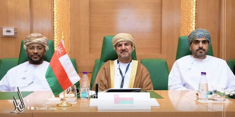 اللجنة العُمانية لحقوق الإنسان تشارك في اجتماع طارئ بجدة