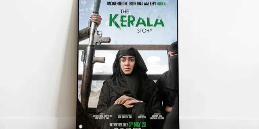 ملصق الفيلم المثير للجدل "قصة كيرالا"