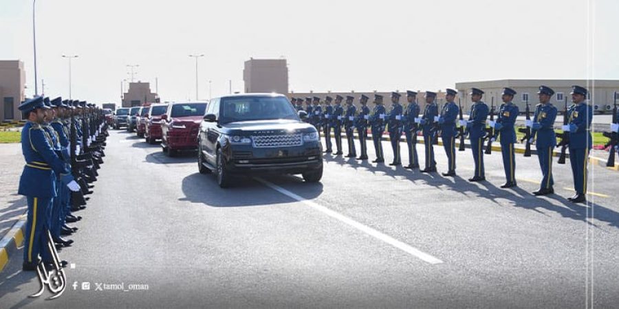 جلالة السلطان المعظم يزور قاعدةِ المصنعة الجوية