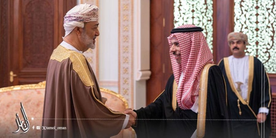 جلالة السلطان يستقبل وزير الخارجية السعودي