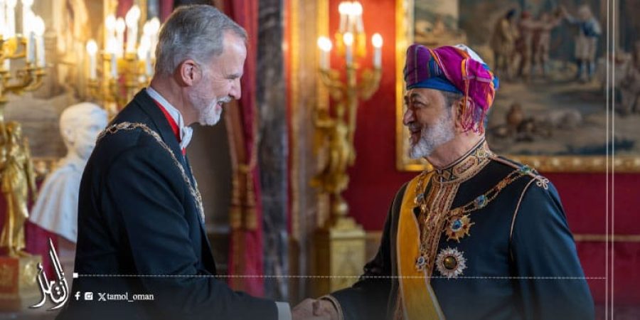 تكريمًا لجلالةِ السُّلطان المعظم.. ملكُ إسبانيا يُقيم مأدبة عشاء